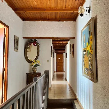 La Charmante Holiday home